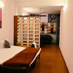 Step Inn The Luxury