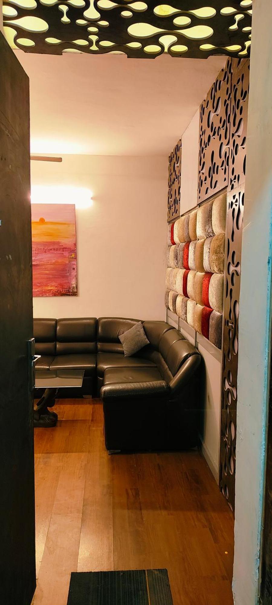 Step The Luxury Apartment New Delhi